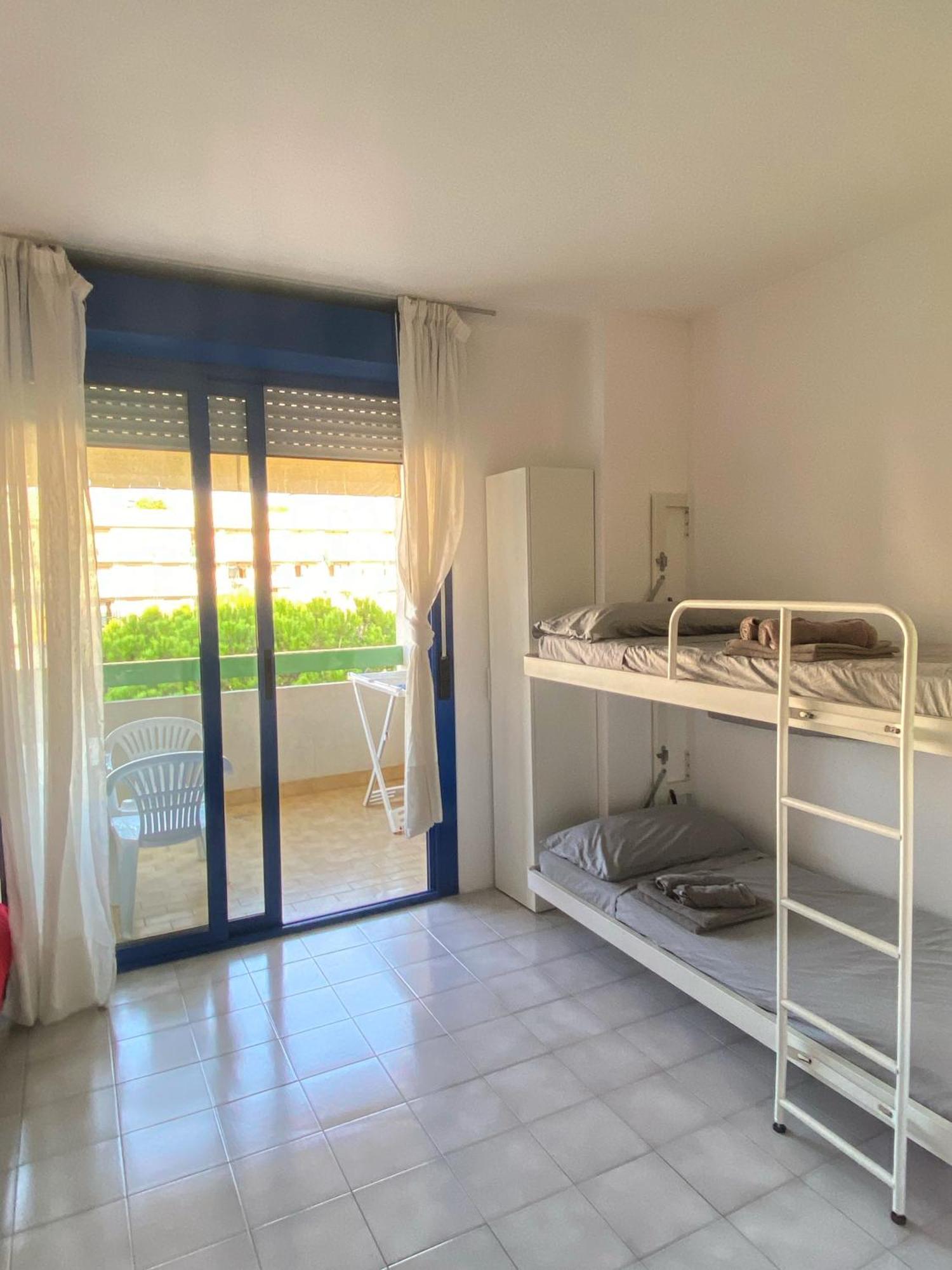 Grazioso Appartamento N 76 A 100Mt Dal Mare Μπιμπιόνε Εξωτερικό φωτογραφία